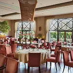 מלון Marriott 5*