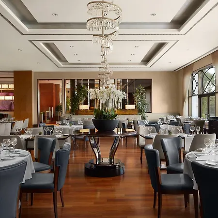 Hotel Marriott 5*